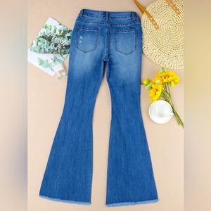 Flare / Bell Bottom Jeans Distressed